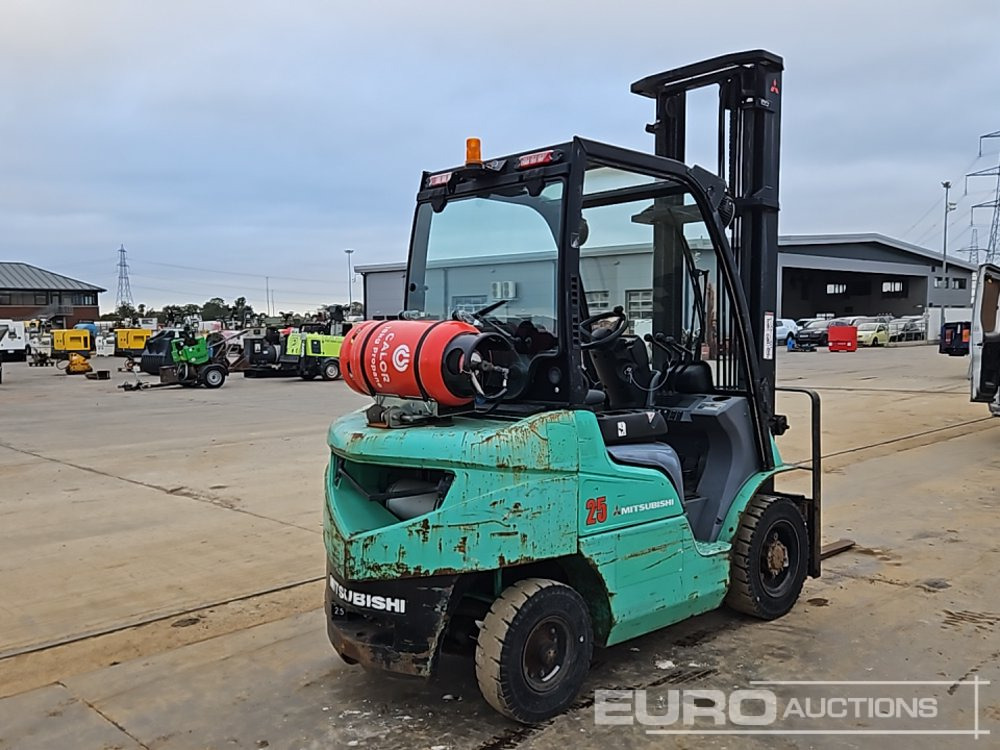 2012 Mitsubishi FG25N - Motostivuitor: Foto 5 2012 Mitsubishi FG25N - Motostivuitor: Foto 5
