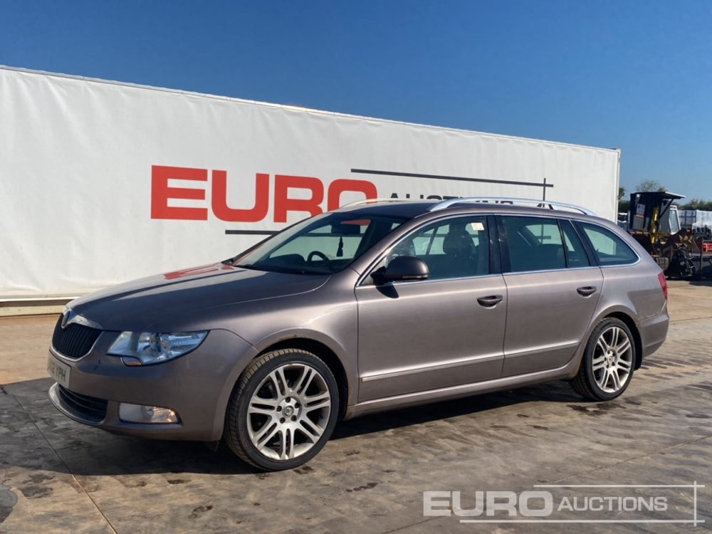 2012 Skoda Superb - Automobil: Foto 1 2012 Skoda Superb - Automobil: Foto 1