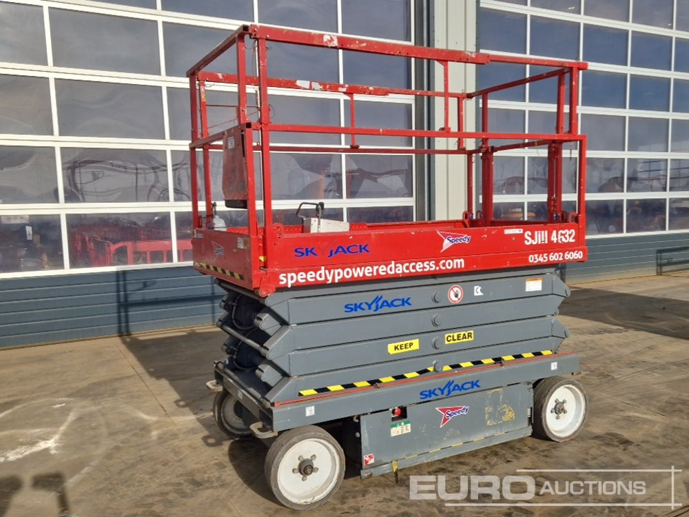2012 SkyJack SJ4632 - Autopropulsată platformă: Foto 1 2012 SkyJack SJ4632 - Autopropulsată platformă: Foto 1
