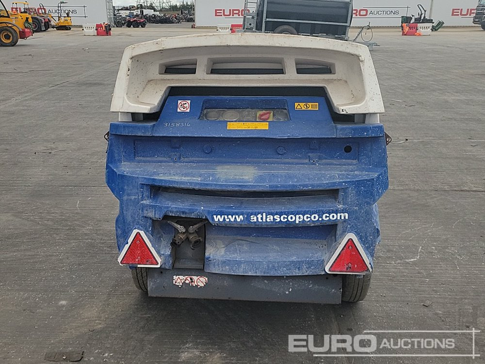 2013 Atlas Copco XAS67 - Compresor de aer: Foto 4 2013 Atlas Copco XAS67 - Compresor de aer: Foto 4