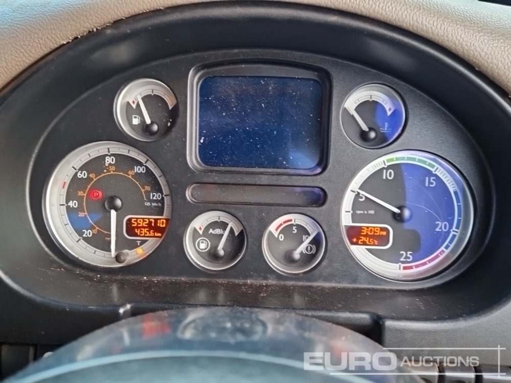 Camion basculantă 2013 DAF CF85.410: Foto 41