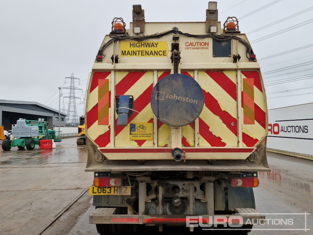 2013 DAF LF55.220 - Măturătoare stradală: Foto 4 2013 DAF LF55.220 - Măturătoare stradală: Foto 4