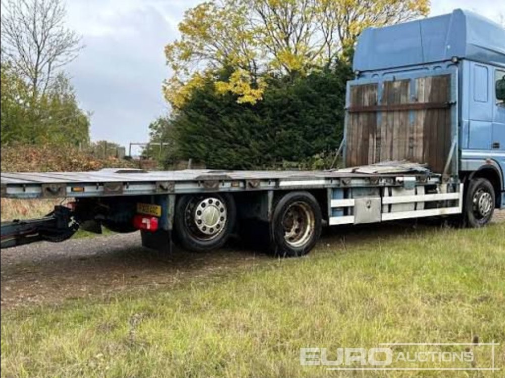2013 DAF XF105 - Camion platformă: Foto 3 2013 DAF XF105 - Camion platformă: Foto 3