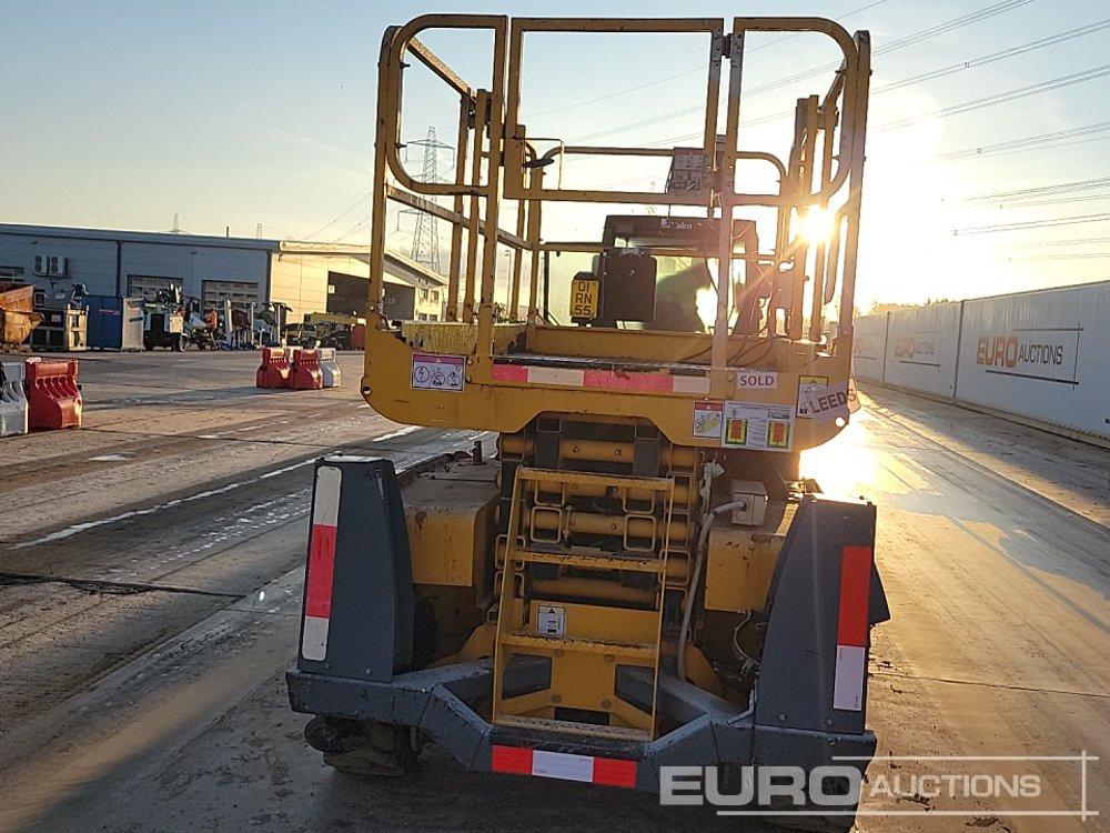 2013 Haulotte Compact 12DX - Autopropulsată platformă: Foto 4 2013 Haulotte Compact 12DX - Autopropulsată platformă: Foto 4