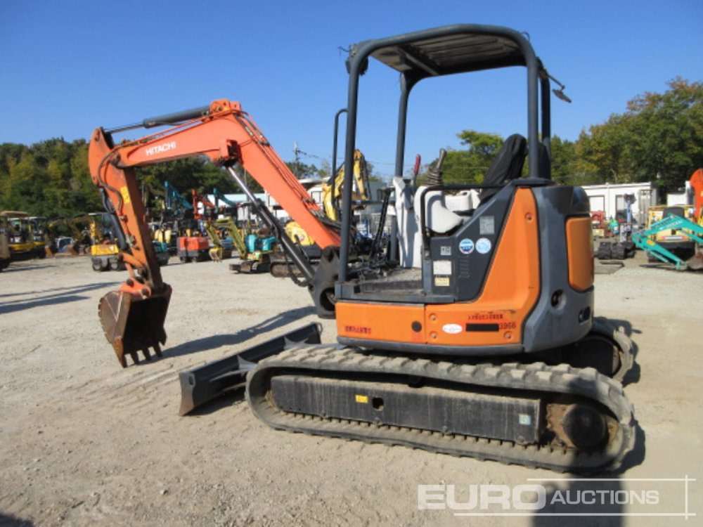 2013 Hitachi ZX40U-5A Rubber Tracks, Blade, Piped, Offset, Canopy - Mini excavator: Foto 2 2013 Hitachi ZX40U-5A Rubber Tracks, Blade, Piped, Offset, Canopy - Mini excavator: Foto 2