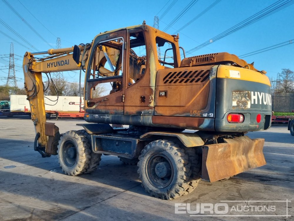 2013 Hyundai ROBEX140W-9 - Excavator pe roţi: Foto 3 2013 Hyundai ROBEX140W-9 - Excavator pe roţi: Foto 3