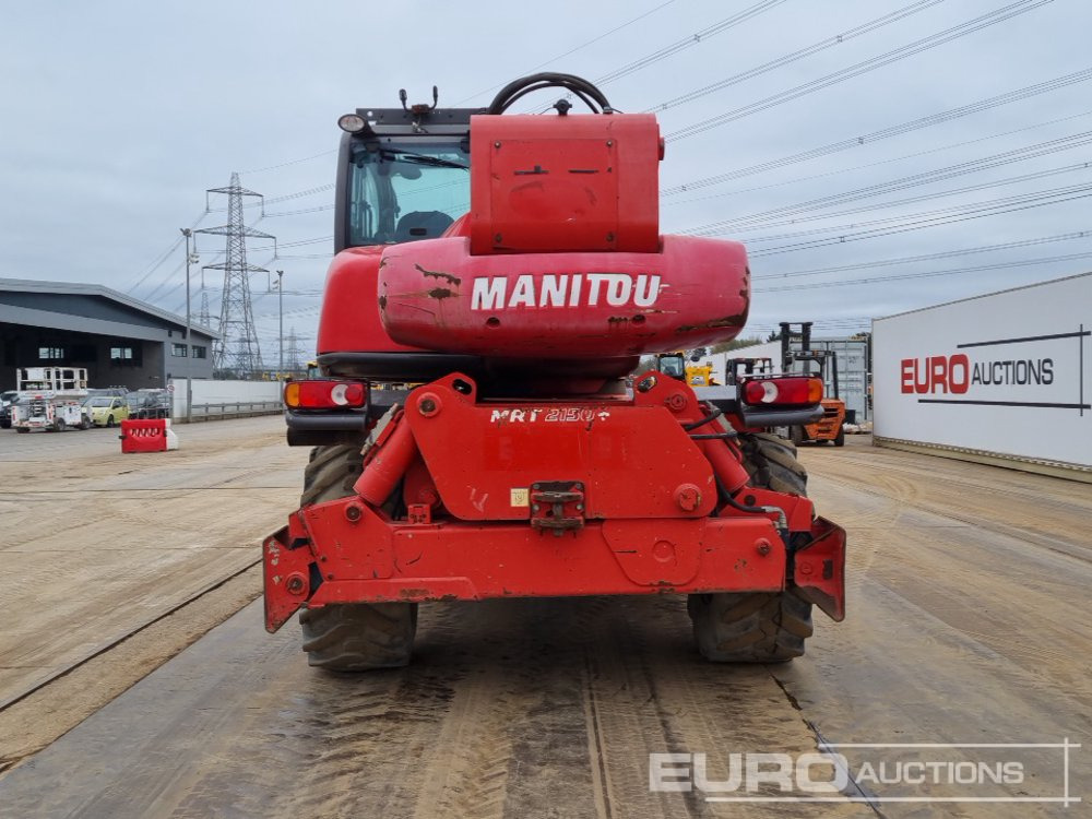 2013 Manitou MRT2150 - Stivuitor telescopic: Foto 4 2013 Manitou MRT2150 - Stivuitor telescopic: Foto 4
