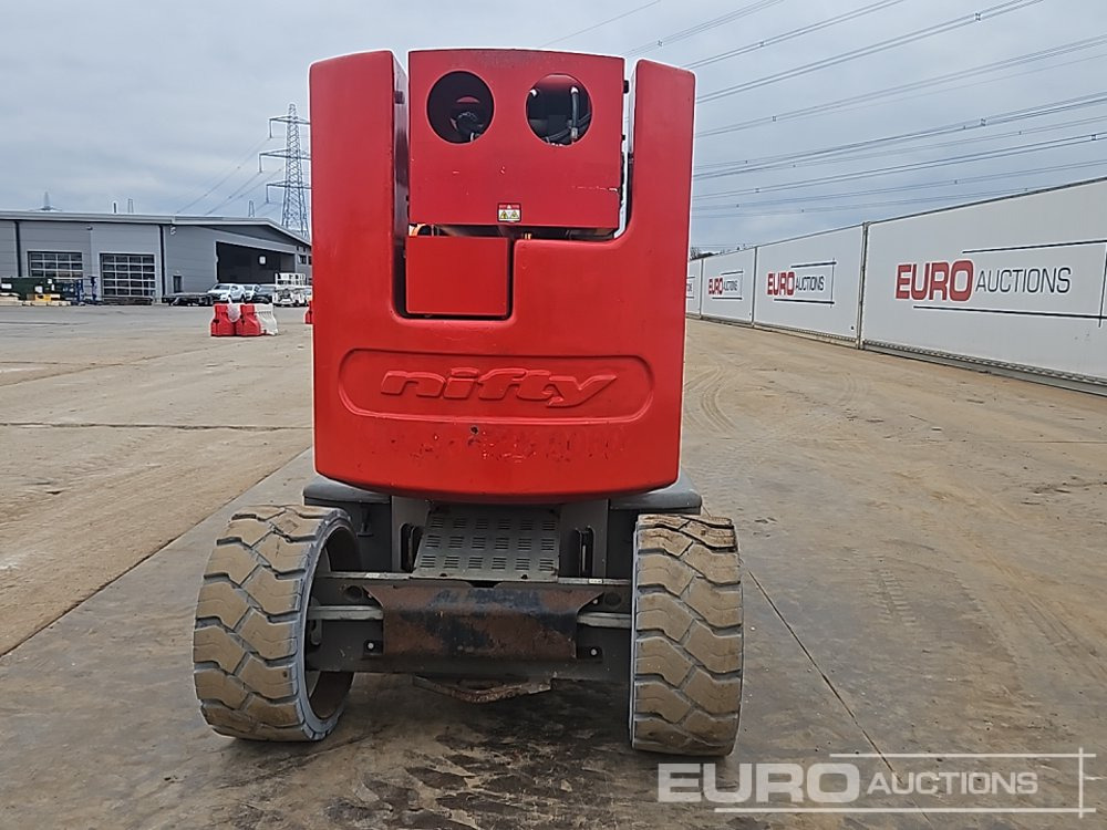 2013 Niftylift HR15NDE - Autopropulsată platformă: Foto 4 2013 Niftylift HR15NDE - Autopropulsată platformă: Foto 4