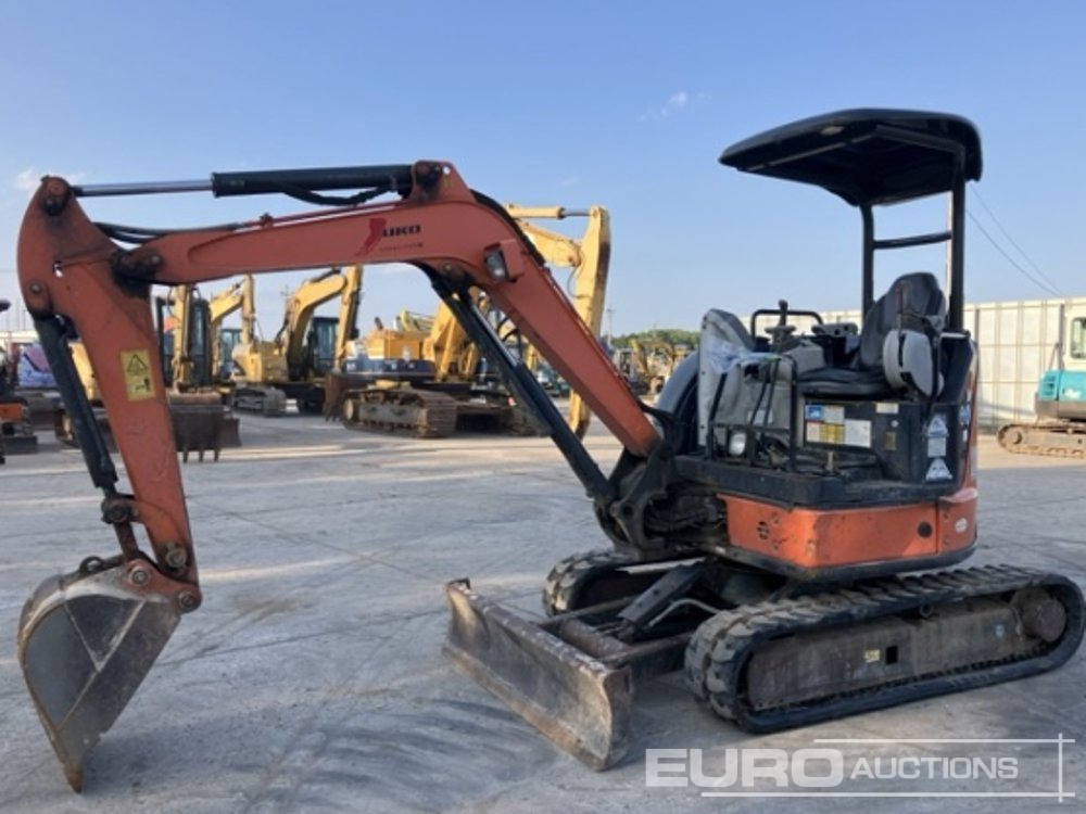 2014 Hitachi ZX30U-5A - Mini excavator: Foto 1 2014 Hitachi ZX30U-5A - Mini excavator: Foto 1