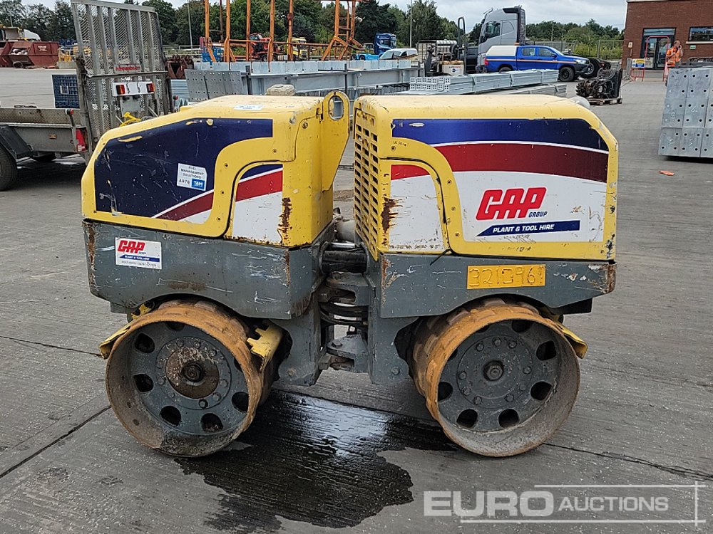 2014 Wacker Neuson Roller RT82-SC2 - Maşină de asfaltat: Foto 2 2014 Wacker Neuson Roller RT82-SC2 - Maşină de asfaltat: Foto 2