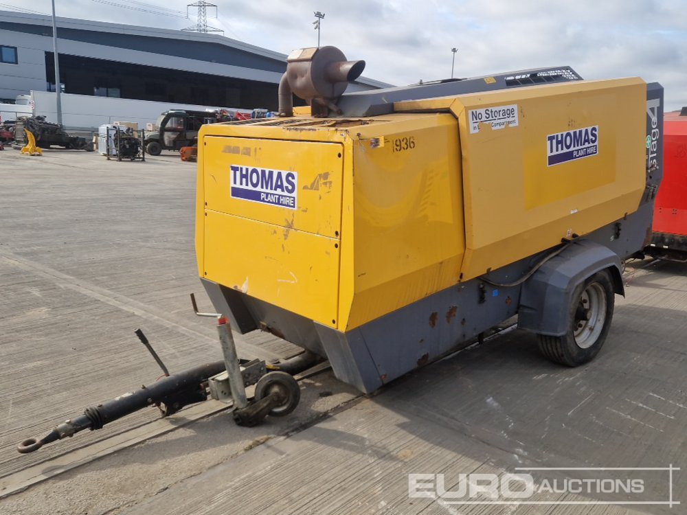 2015 Atlas Copco XAHS237 - Compresor de aer: Foto 1 2015 Atlas Copco XAHS237 - Compresor de aer: Foto 1