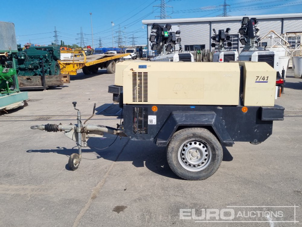 2015 Doosan 741 - Compresor de aer: Foto 2 2015 Doosan 741 - Compresor de aer: Foto 2