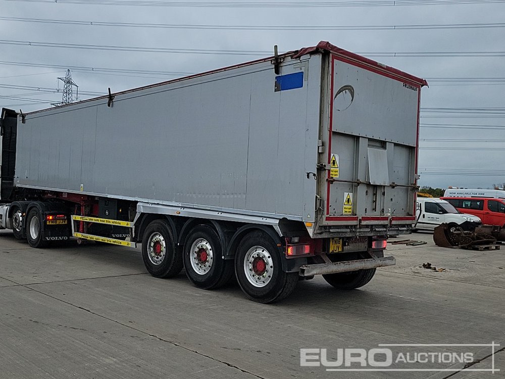 2015 Fruehauf Tri Axle Bulk Tipping Trailer, Easy Sheet - Semiremorcă basculantă: Foto 4 2015 Fruehauf Tri Axle Bulk Tipping Trailer, Easy Sheet - Semiremorcă basculantă: Foto 4