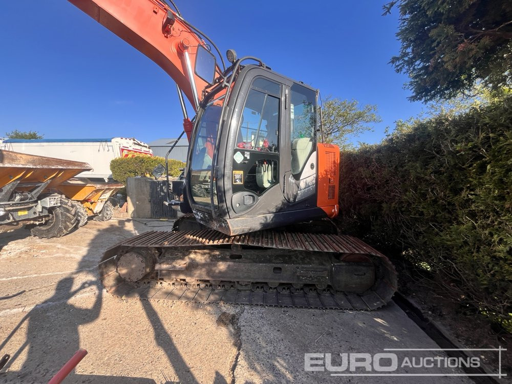 2015 Hitachi ZX135US-5B - Excavator pe şenile: Foto 1 2015 Hitachi ZX135US-5B - Excavator pe şenile: Foto 1
