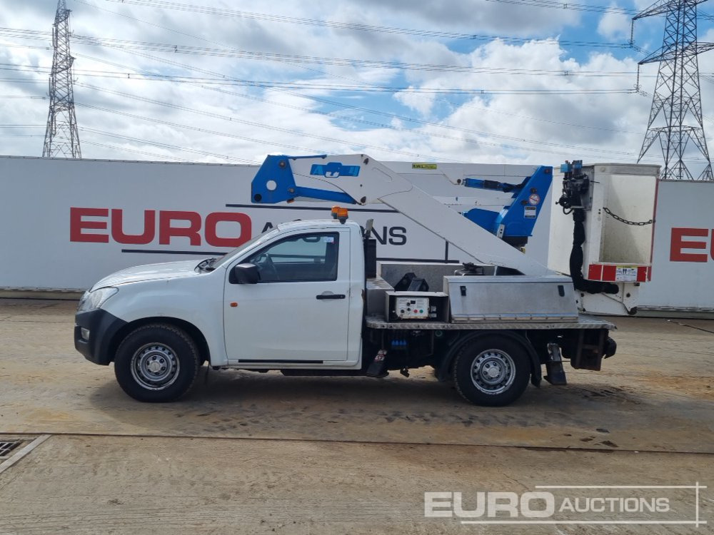 2015 Isuzu D-Max - Transport persoane: Foto 2 2015 Isuzu D-Max - Transport persoane: Foto 2