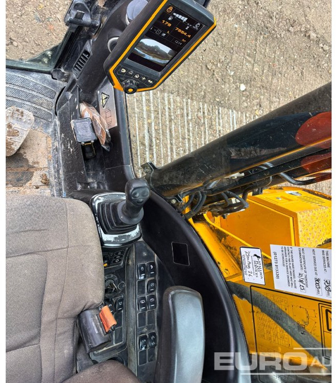 Excavator pe şenile 2015 JCB JS130LC: Foto 26