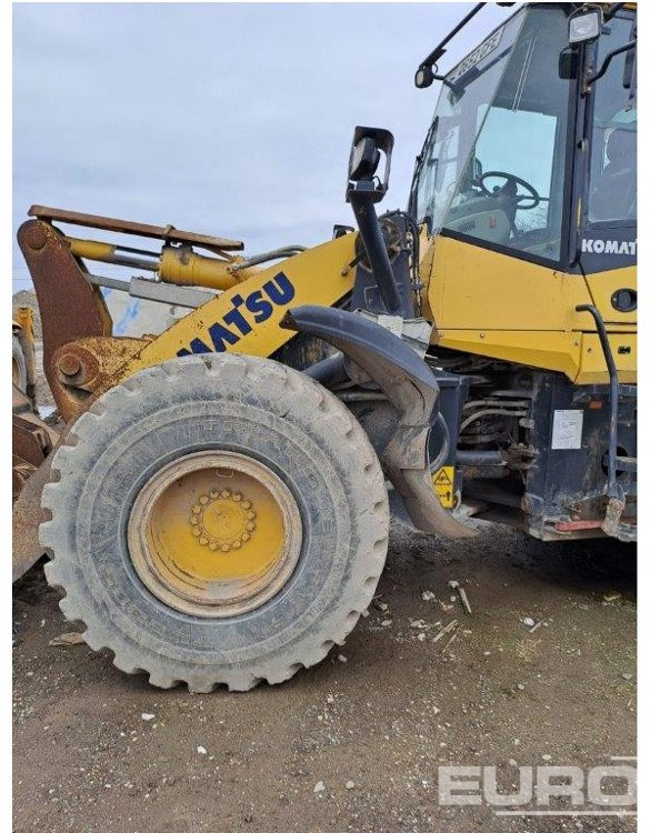 2015 Komatsu WA320-7 - Încărcător frontal pe pneuri: Foto 2 2015 Komatsu WA320-7 - Încărcător frontal pe pneuri: Foto 2