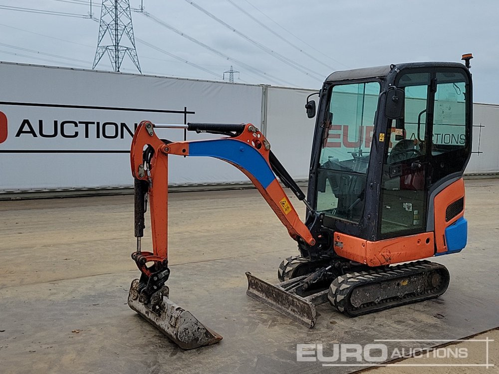 2015 Kubota KX015-4 - Mini excavator: Foto 1 2015 Kubota KX015-4 - Mini excavator: Foto 1