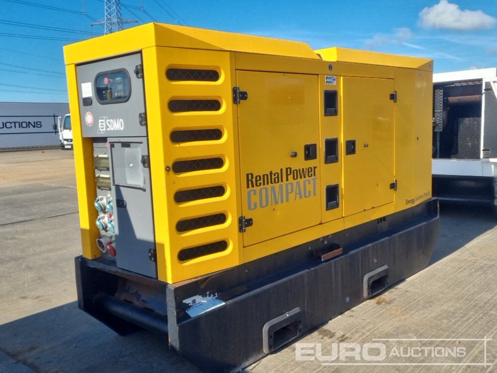 2015 SDMO R165C3 - Generator electric: Foto 1 2015 SDMO R165C3 - Generator electric: Foto 1