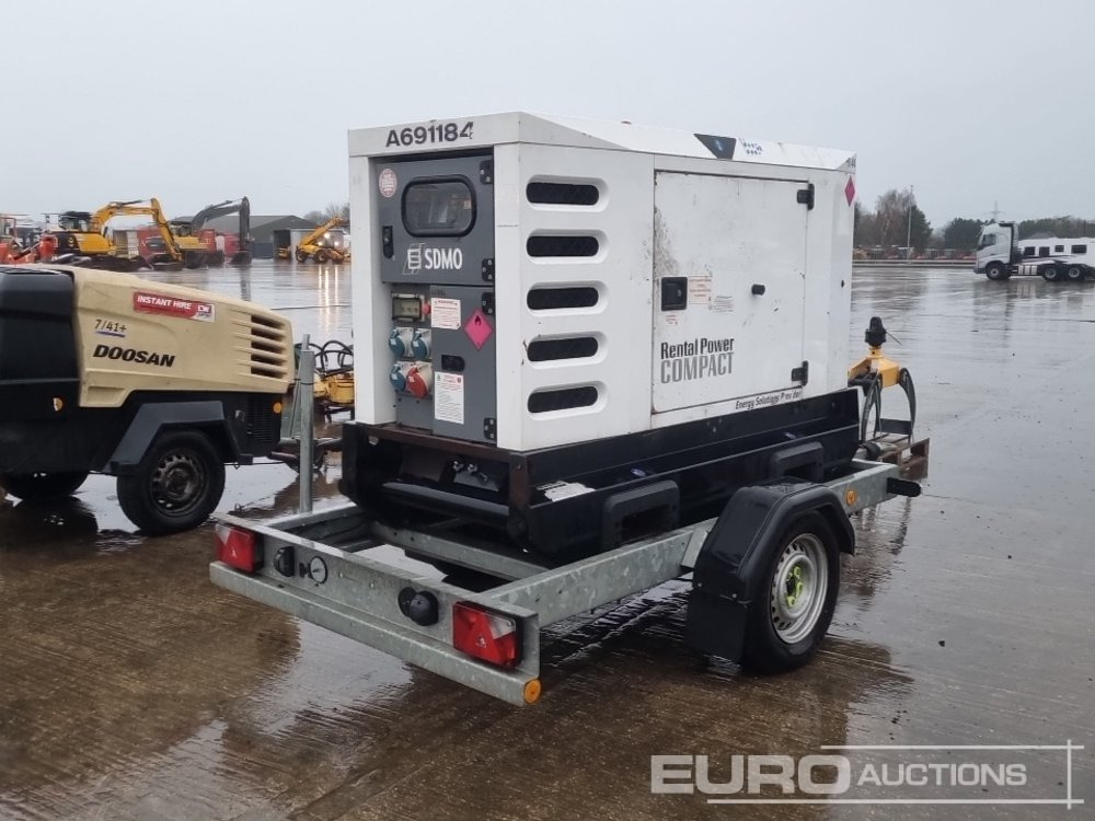 2015 SDMO R44 - Generator electric: Foto 5 2015 SDMO R44 - Generator electric: Foto 5