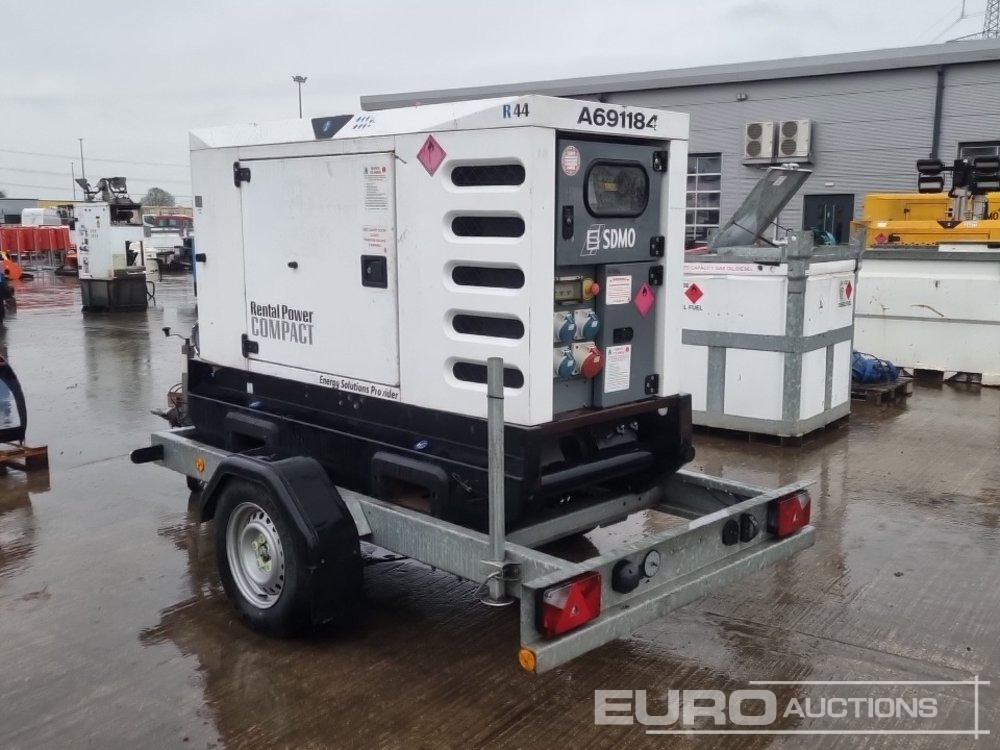 2015 SDMO R44 - Generator electric: Foto 3 2015 SDMO R44 - Generator electric: Foto 3