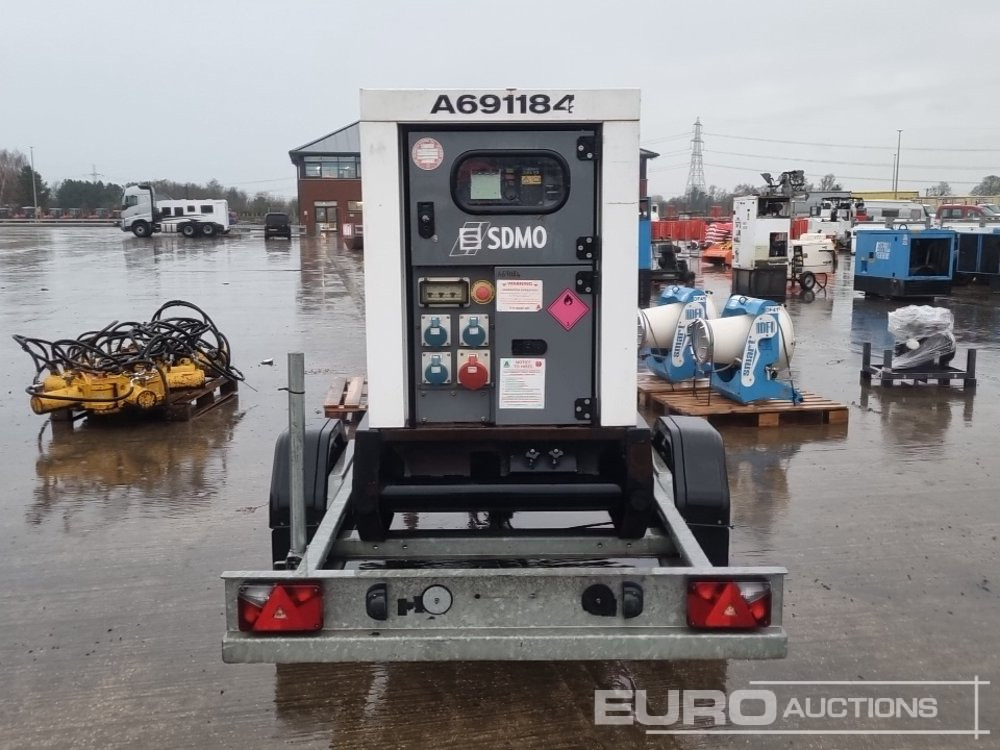 2015 SDMO R44 - Generator electric: Foto 4 2015 SDMO R44 - Generator electric: Foto 4