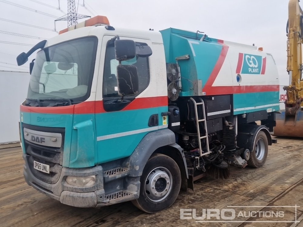 2016 DAF LF55.220 - Măturătoare stradală: Foto 1 2016 DAF LF55.220 - Măturătoare stradală: Foto 1