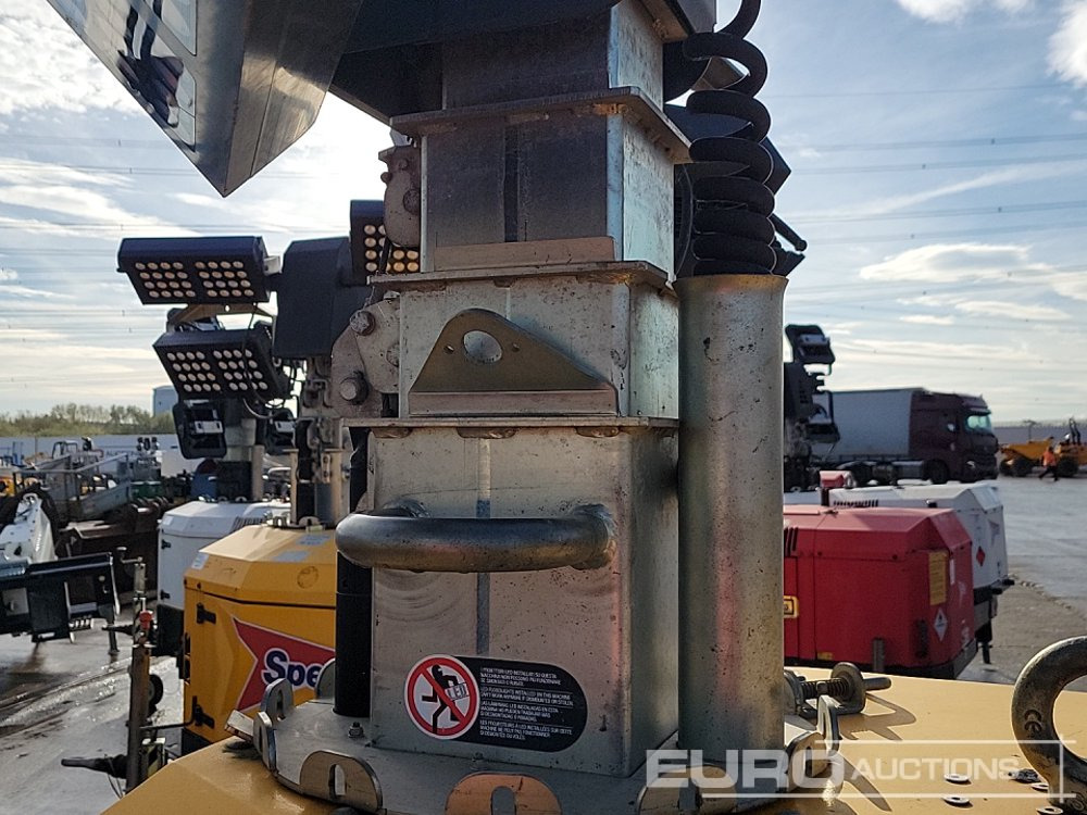 Turnul de iluminat 2016 Generac VB9: Foto 19