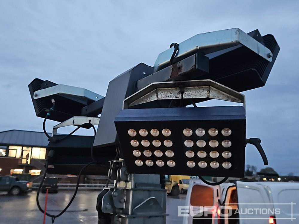 Turnul de iluminat 2016 Generac VB9: Foto 21