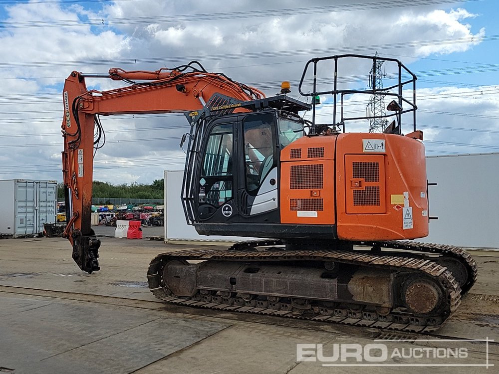 2016 Hitachi ZX225USLC-5B - Excavator pe şenile: Foto 3 2016 Hitachi ZX225USLC-5B - Excavator pe şenile: Foto 3