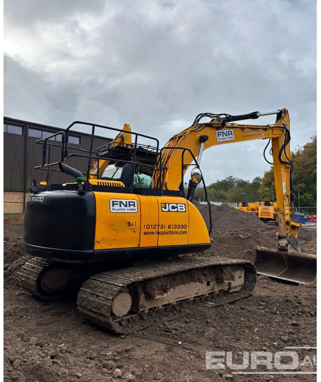 2016 JCB JS131LC - Excavator pe şenile: Foto 3 2016 JCB JS131LC - Excavator pe şenile: Foto 3