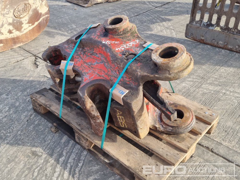 2016 Miller Hydraulic Double Lock QH 100mm Pin to suit 40 Ton Excavator - Cuplare rapidă: Foto 3 2016 Miller Hydraulic Double Lock QH 100mm Pin to suit 40 Ton Excavator - Cuplare rapidă: Foto 3