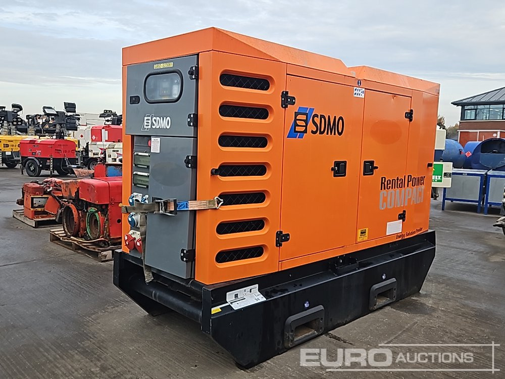 2016 SDMO R110C3 - Generator electric: Foto 3 2016 SDMO R110C3 - Generator electric: Foto 3