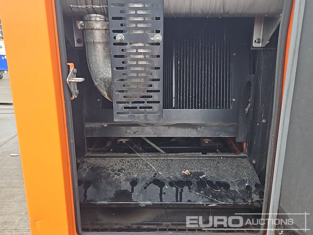 Generator electric 2016 SDMO R110C3: Foto 17