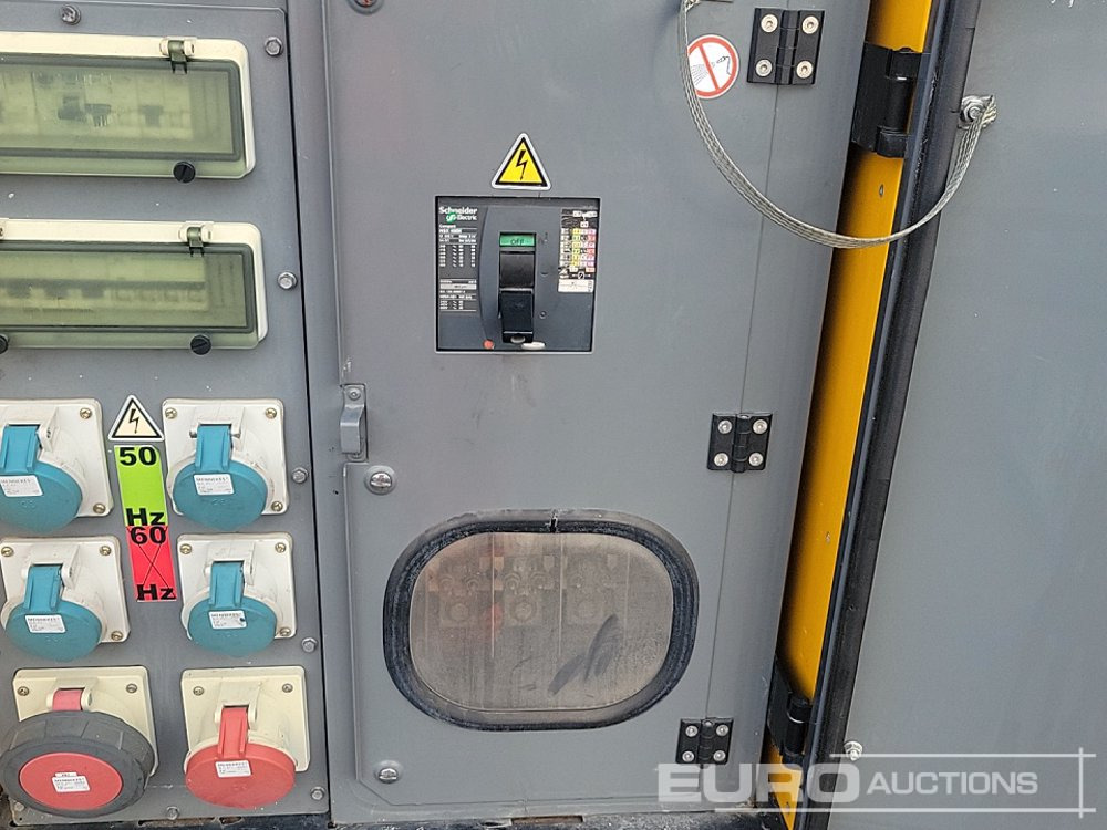 Generator electric 2016 SDMO R220C3: Foto 26 Generator electric 2016 SDMO R220C3: Foto 26