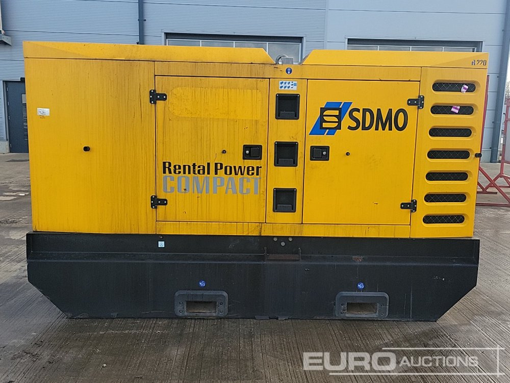 Generator electric 2016 SDMO R220C3: Foto 6 Generator electric 2016 SDMO R220C3: Foto 6
