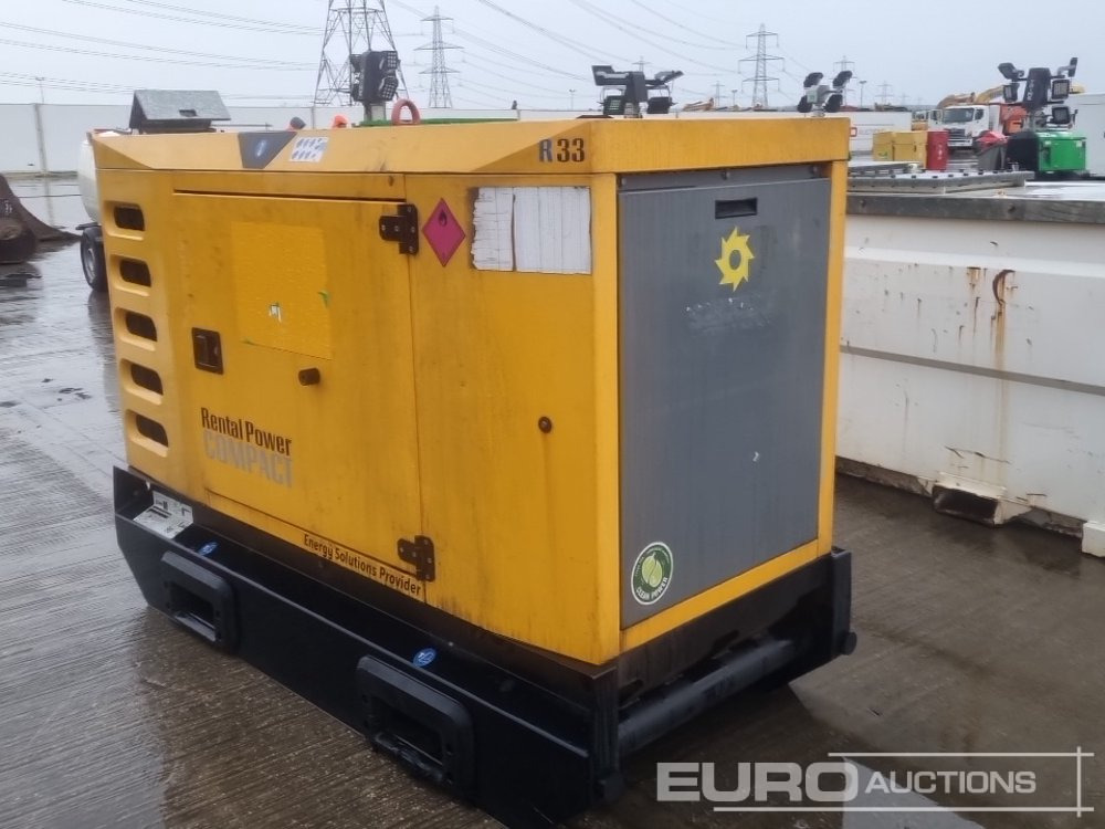 2016 SDMO R33CS - Generator electric: Foto 3 2016 SDMO R33CS - Generator electric: Foto 3