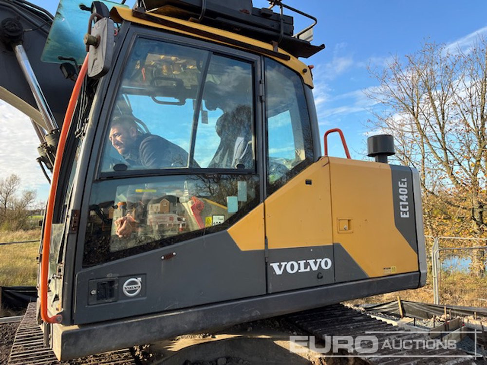 2016 Volvo EC140EL - Excavator pe şenile: Foto 3 2016 Volvo EC140EL - Excavator pe şenile: Foto 3
