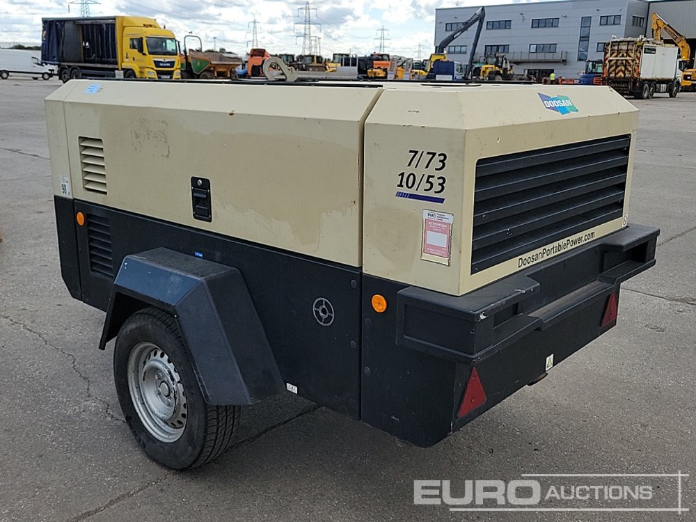 2017 Doosan 7/73-10/53 - Compresor de aer: Foto 3 2017 Doosan 7/73-10/53 - Compresor de aer: Foto 3