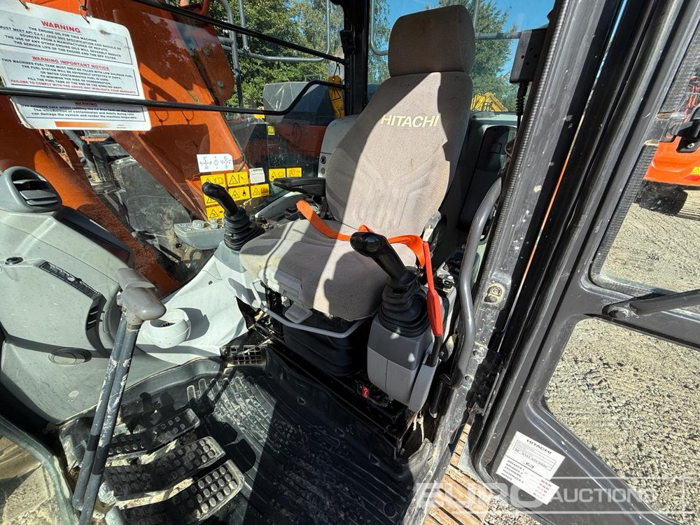 Excavator pe şenile 2017 Hitachi ZX135US-6: Foto 9