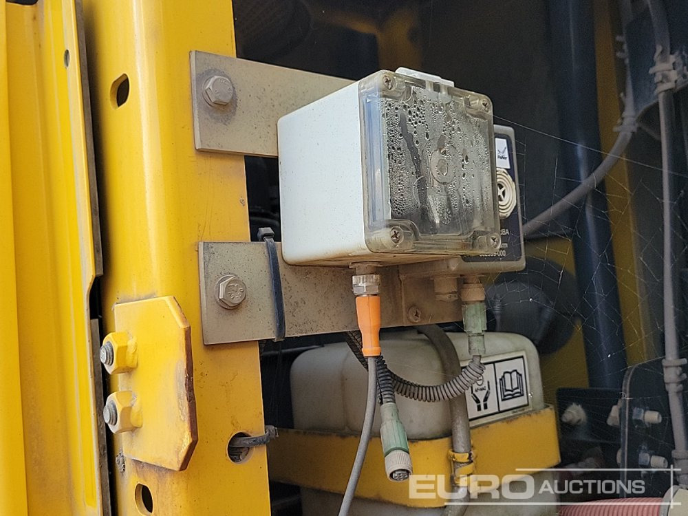 Excavator pe şenile 2017 Komatsu HB215LC-2: Foto 42