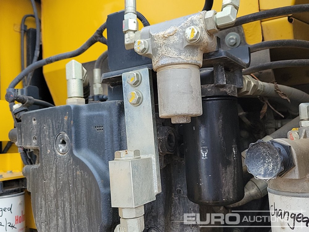 Excavator pe şenile 2017 Komatsu HB215LC-2: Foto 37