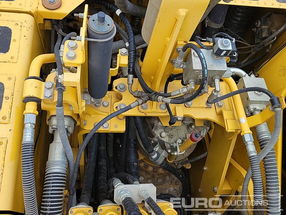 Excavator pe şenile 2017 Komatsu HB215LC-2: Foto 28