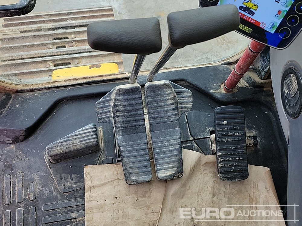 Excavator pe şenile 2017 Komatsu HB215LC-2: Foto 46
