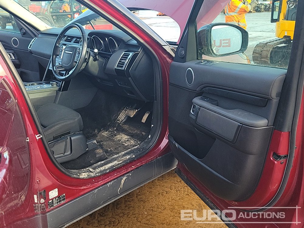 SUV 2017 Land Rover Discovery: Foto 26 SUV 2017 Land Rover Discovery: Foto 26