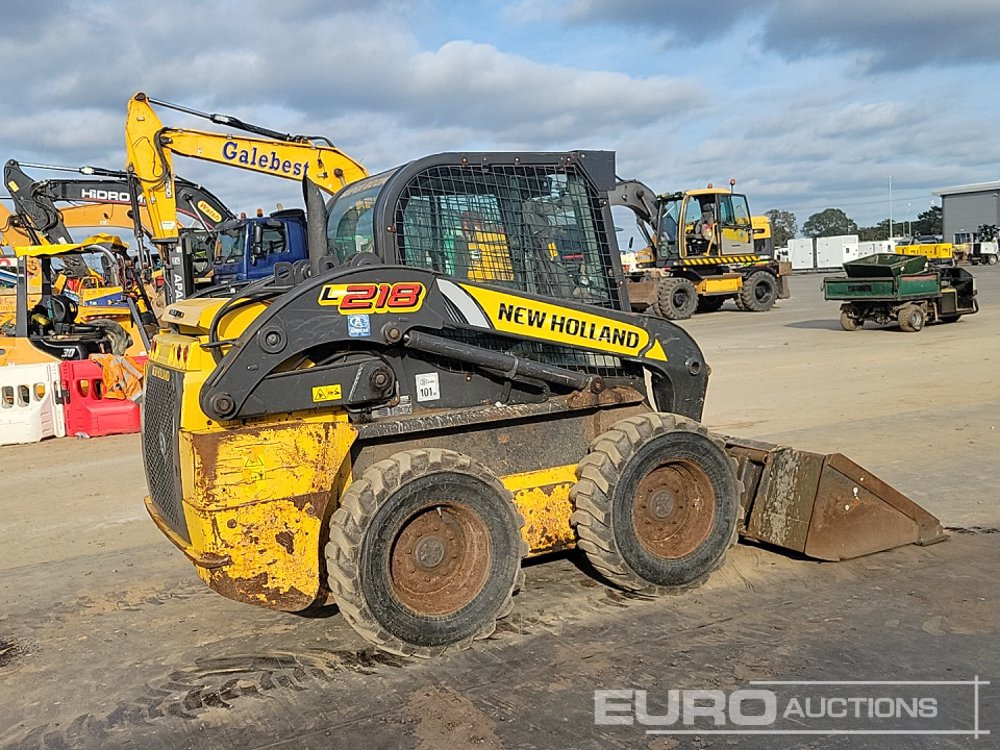 2017 New Holland L218 - Mini încărcător: Foto 5 2017 New Holland L218 - Mini încărcător: Foto 5