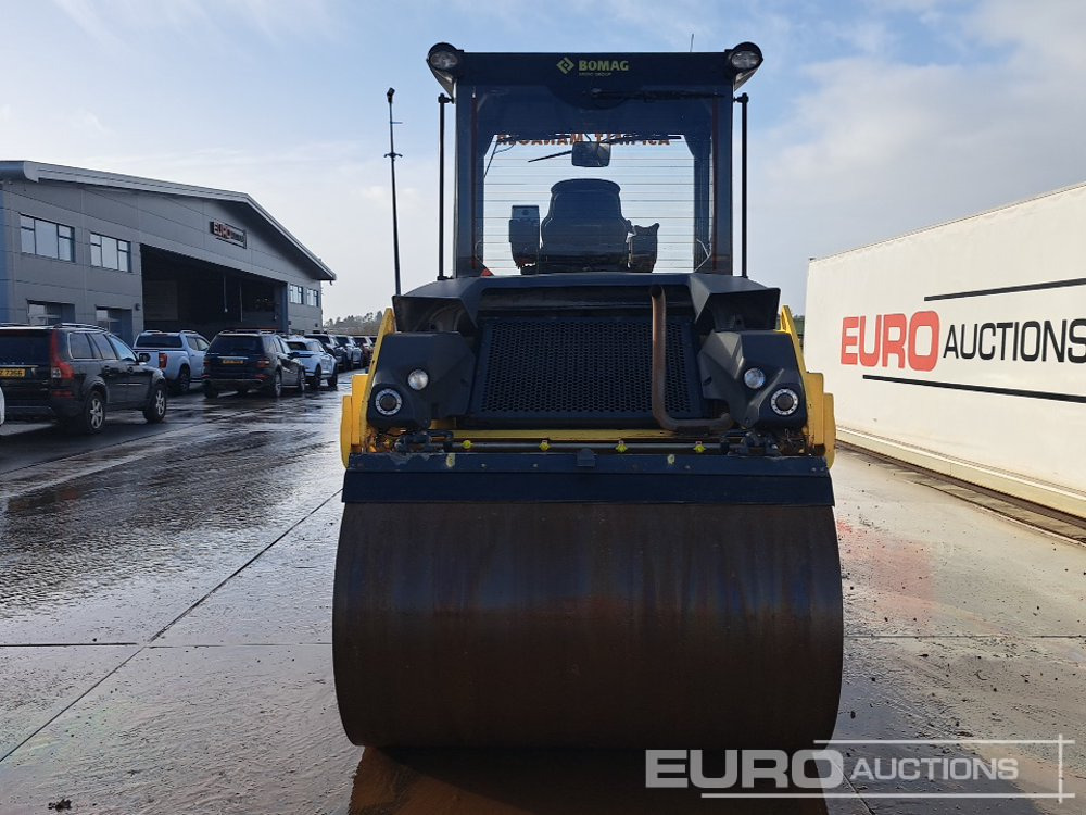 2018 Bomag BW151AD-5 AM - Cilindru compactor: Foto 4 2018 Bomag BW151AD-5 AM - Cilindru compactor: Foto 4