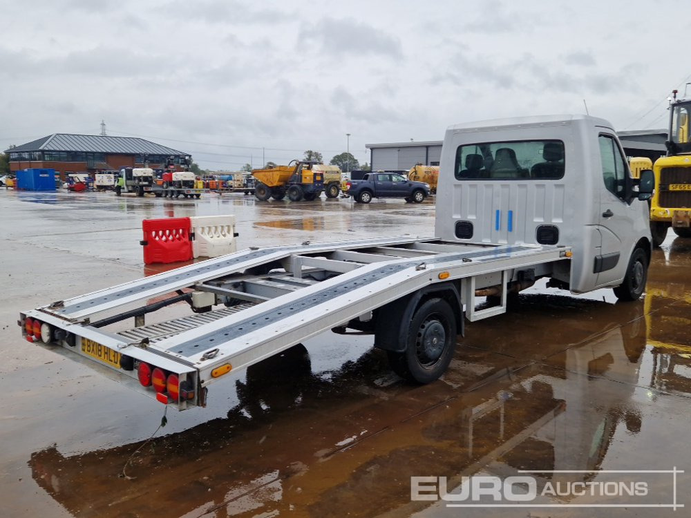 2018 Nissan NV400 - Autoutilitară cu platformă: Foto 5 2018 Nissan NV400 - Autoutilitară cu platformă: Foto 5