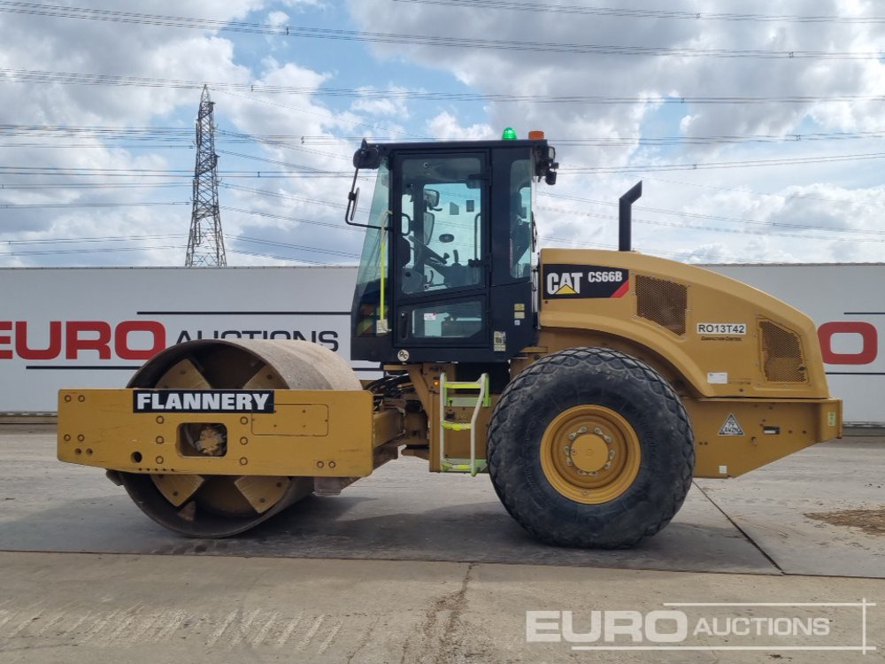 2019 CAT CS66B - Cilindru compactor: Foto 2 2019 CAT CS66B - Cilindru compactor: Foto 2