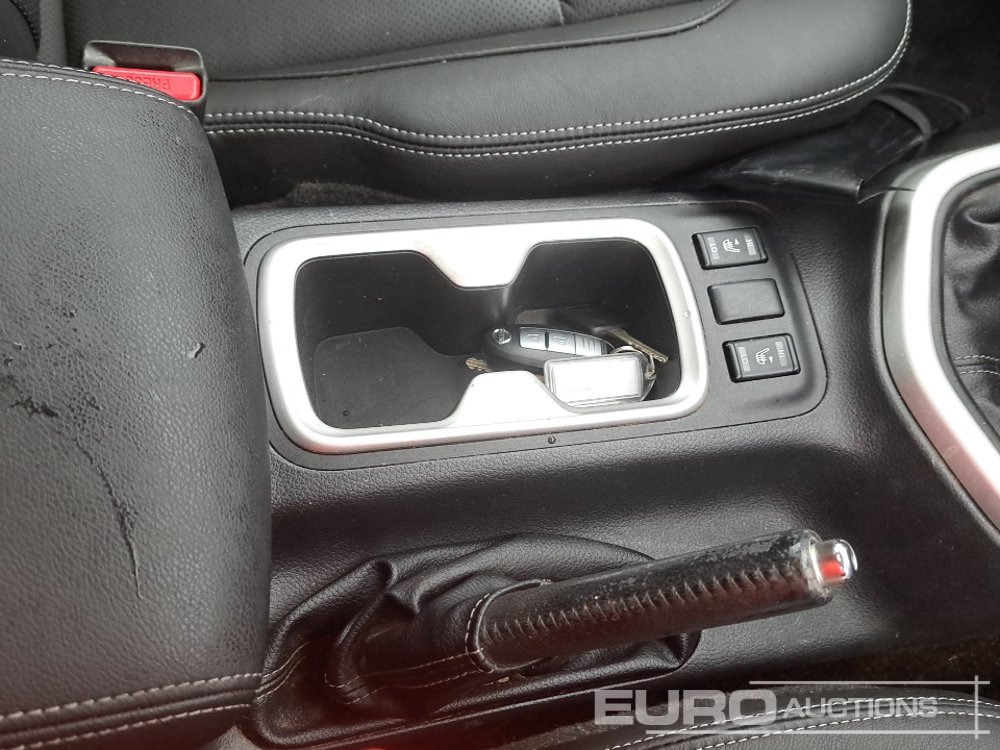 Pick-up 2019 Nissan Navara Tekna: Foto 24